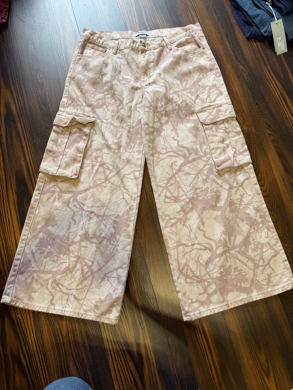 Refrain Los Angeles Cargo Jeans Wide Leg Size 15